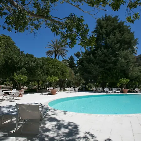 Parco Delle Fontane 4*