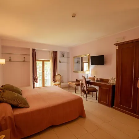 Parco Delle Fontane Hotel 4*
